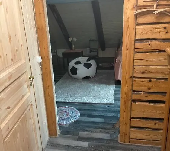 Lossi 8 -4 Maida アパート